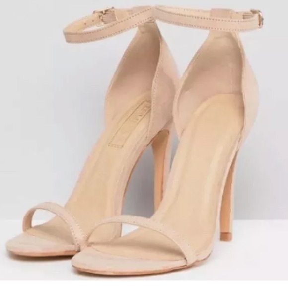 Truffle Shoes - NEW!! TRUFFLE COLLECTION Barely There Sandals